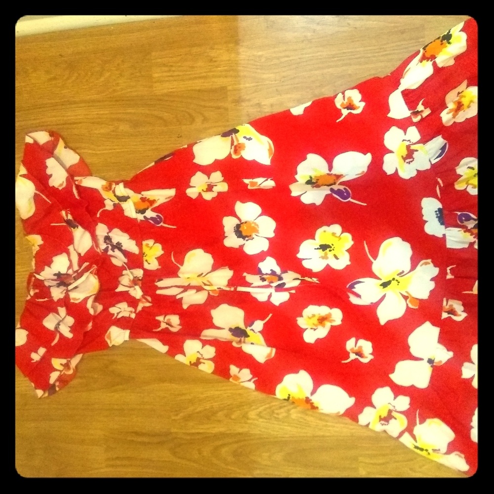 Cute strapless sun dress